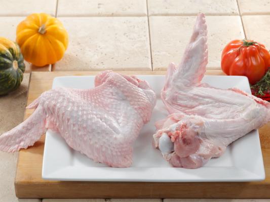 40 lb Fresh Whole Wings ( Greenville, SC Employee Sale Only 1/19/25 )